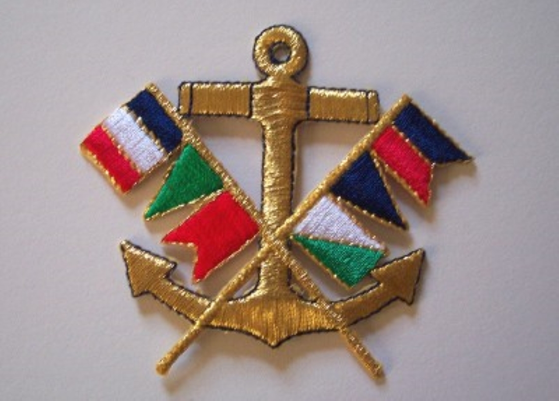 Gold Anchor/Crossed Flags Applique