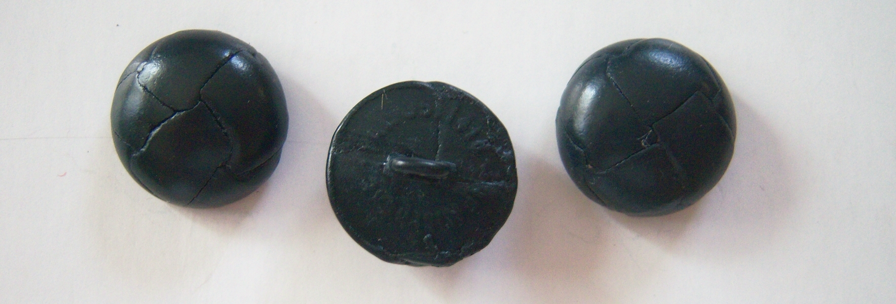 Dk Navy Leather 3/4" Shank Button
