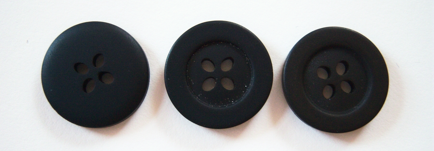 Matte Black Oval Holes 3/4" Button