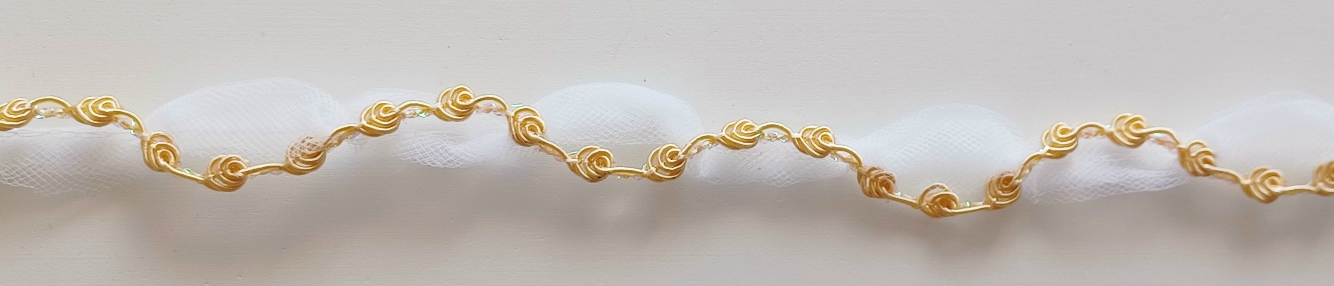 White Tulle/Yellow Irid. Rosebraid