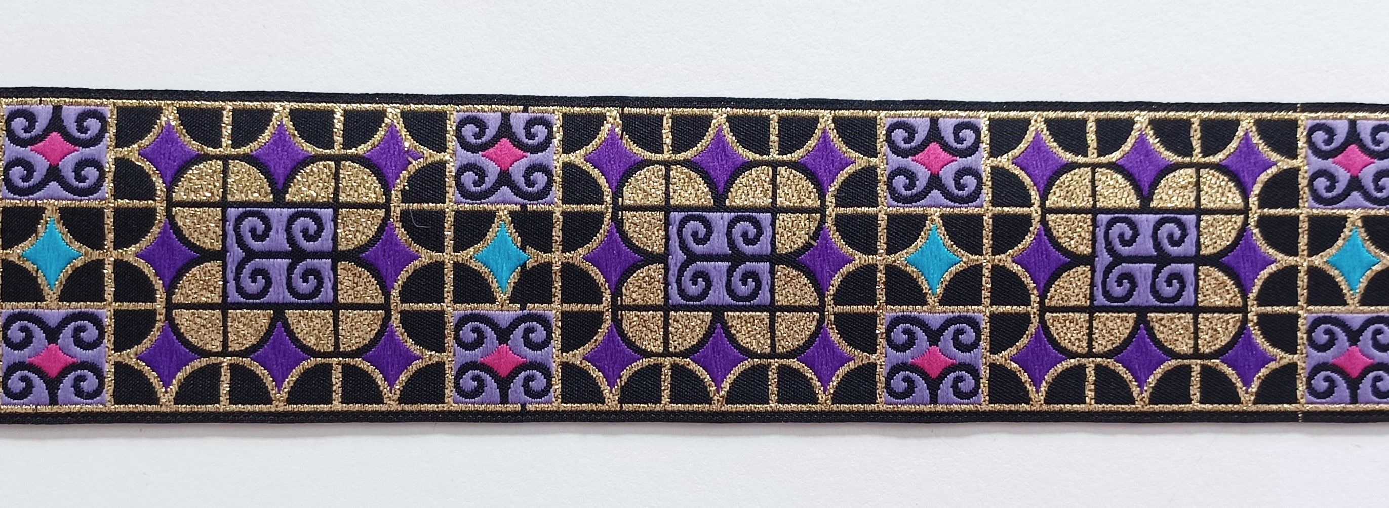 Black&sol;Purple&sol;Gold 1 3/4" Jacquard
