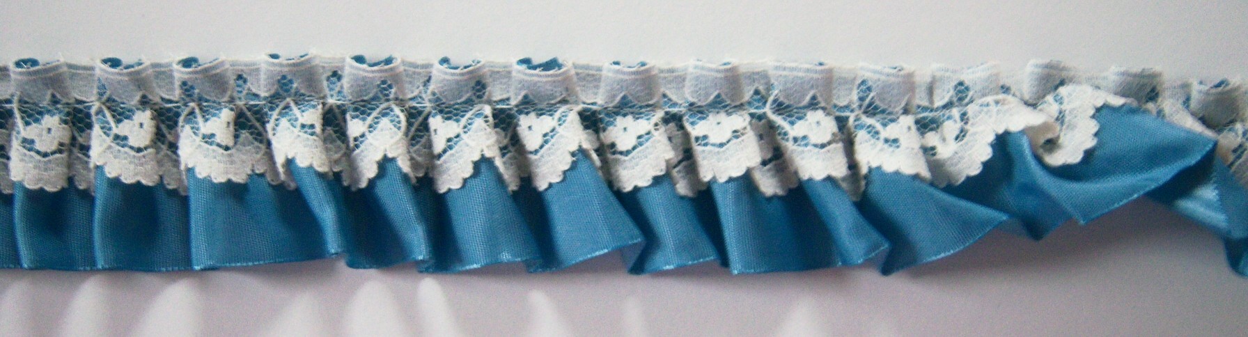 Candlelight/Matte China Pleated 1 1/2" Lace