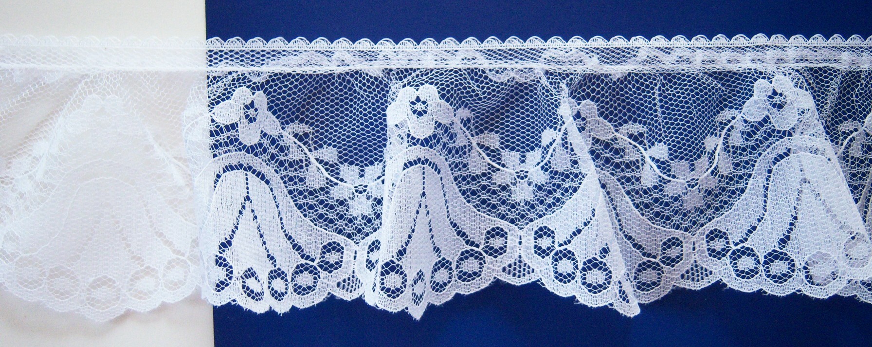 White 3 1/4" Ruffled Lace