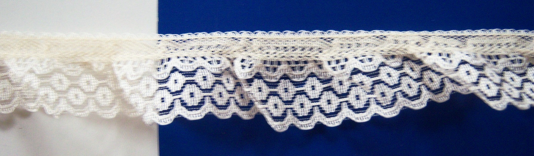Shiny Ivory 1 3/8" Gathered Lace