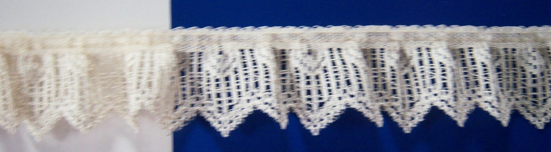 Ivory 1 1/2" Gathered Lace