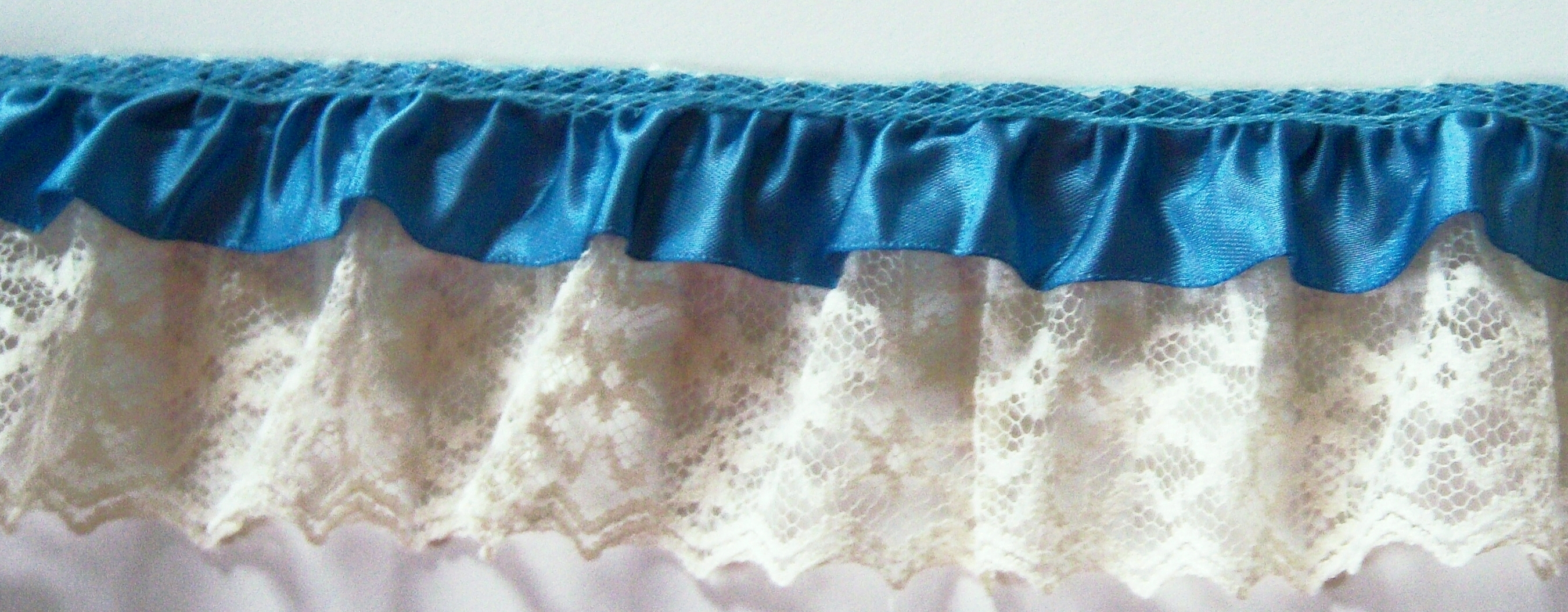 Ant Blue Satin/Ivory 2 1/4" Ruffled Lace