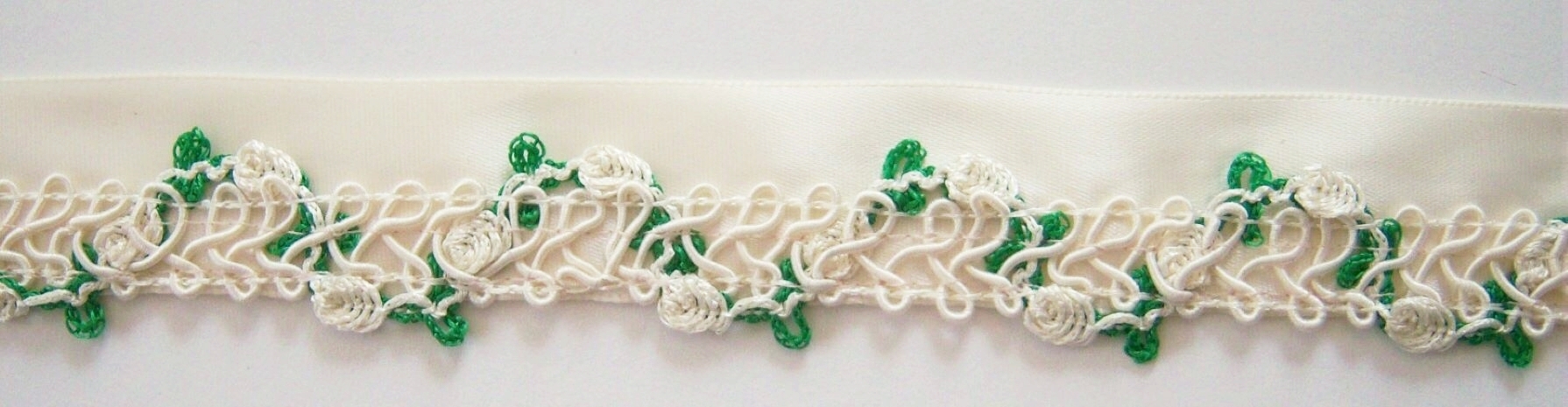 Ivory Satin Ribbon/Ivory Rosebraid