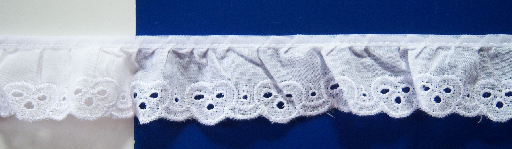 White 1 3/8" Gathered Eyelet
