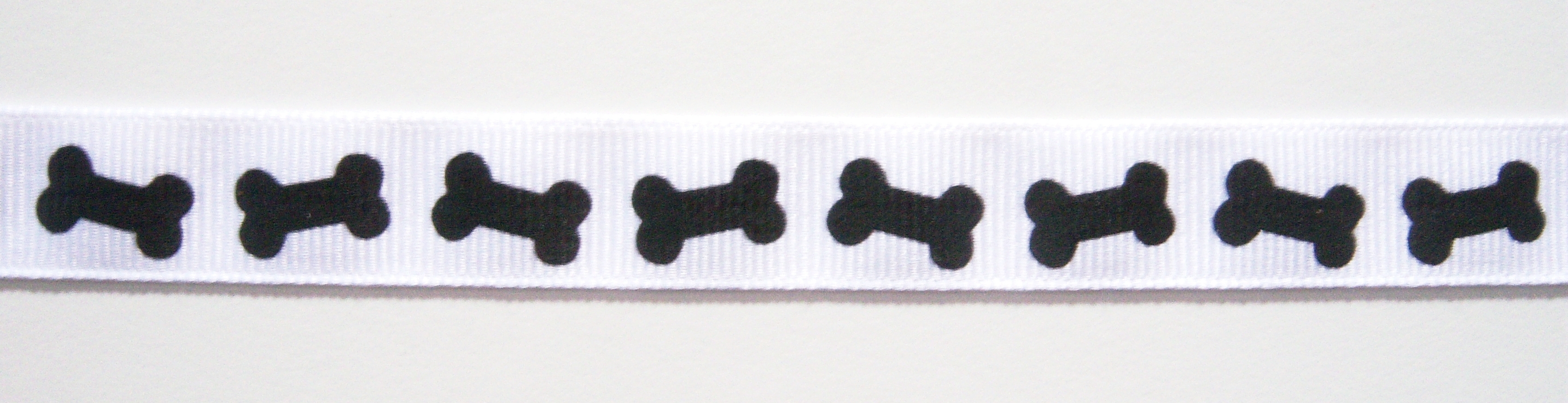 White/Black Bones 5/8" Grosgrain Ribbon