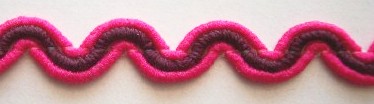 Hot Pink/Burgundy 3/8" Wavy Braid