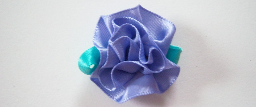 Iris/Jade Loop Carnation