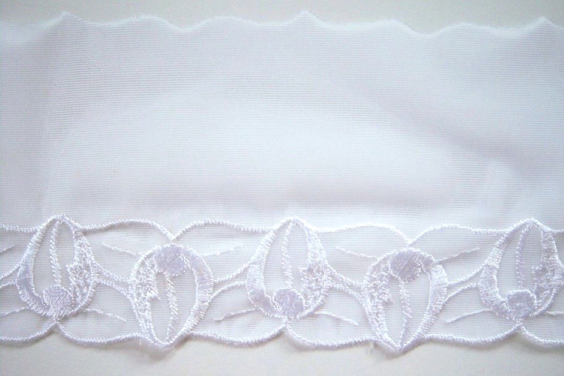 White Embroidered 4" Tricot