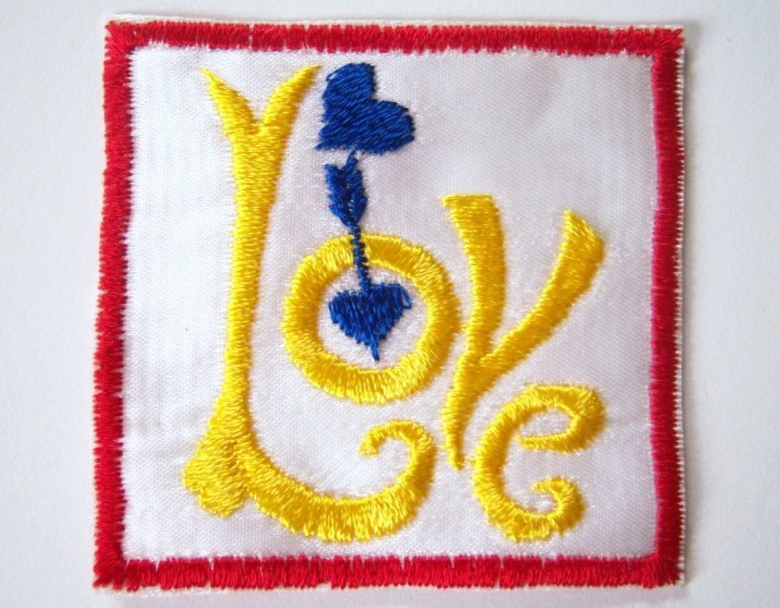 White Satin Square Love Arrow Iron On