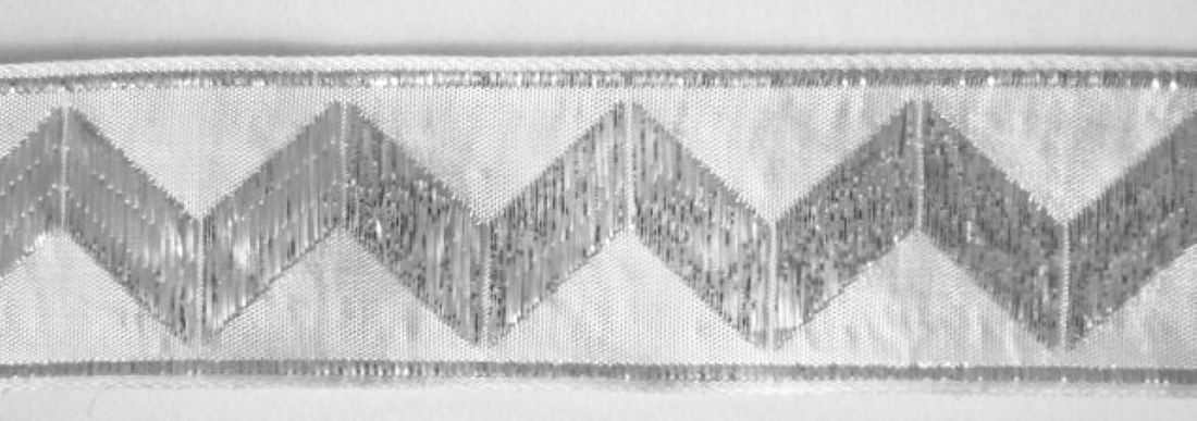 White/Silver Metallic 15/16" Ribbon