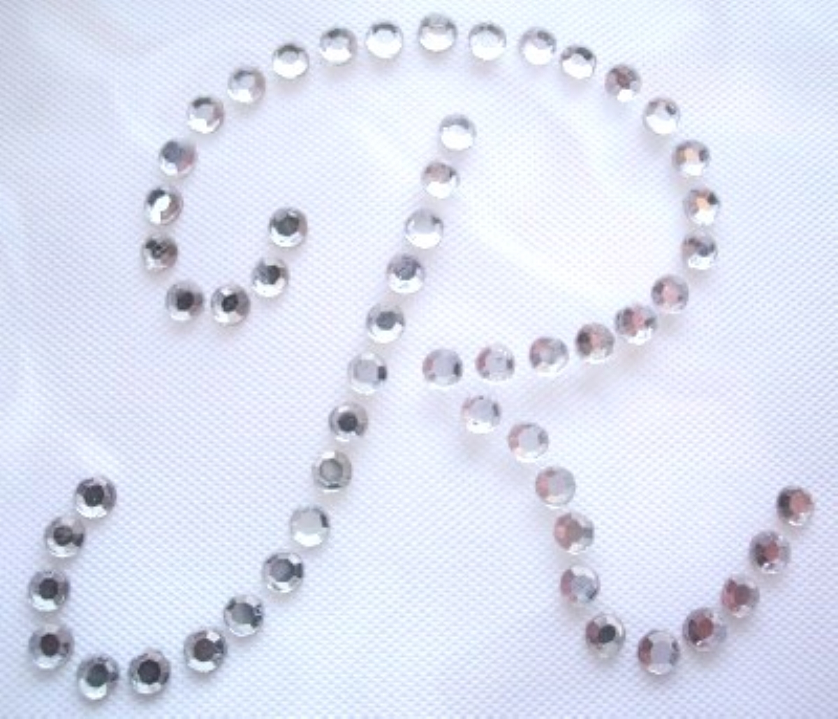 Letter R 56 - 4mm Rhinestones