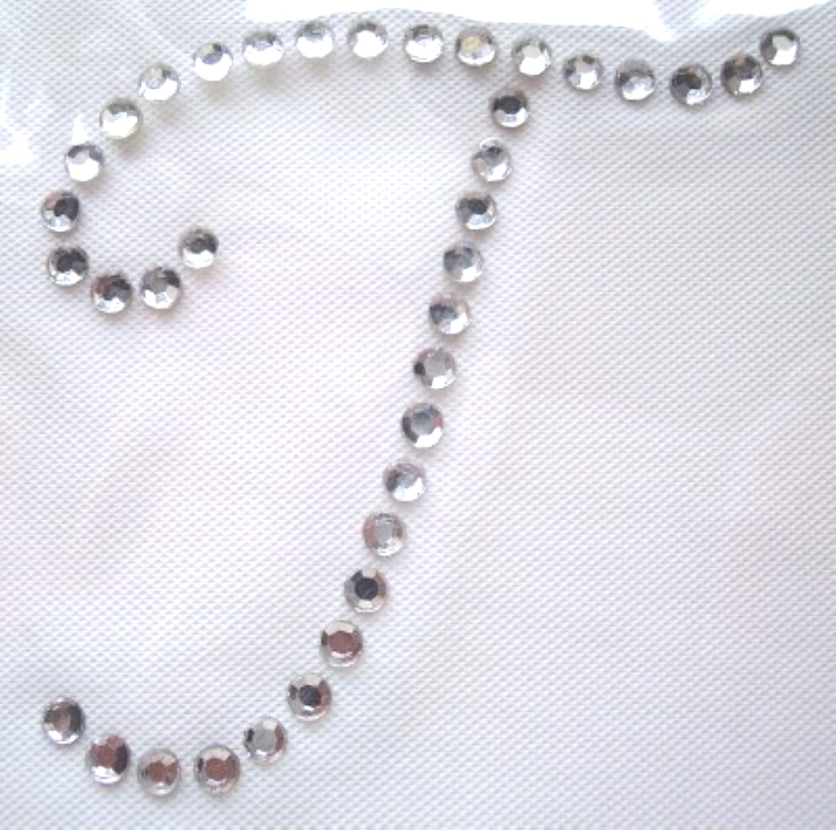 Letter T 37 - 4mm Rhinestones