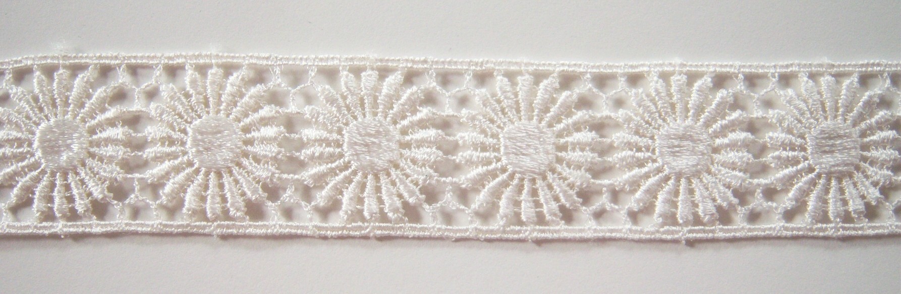 Ivory 1 1/4" Venise Lace
