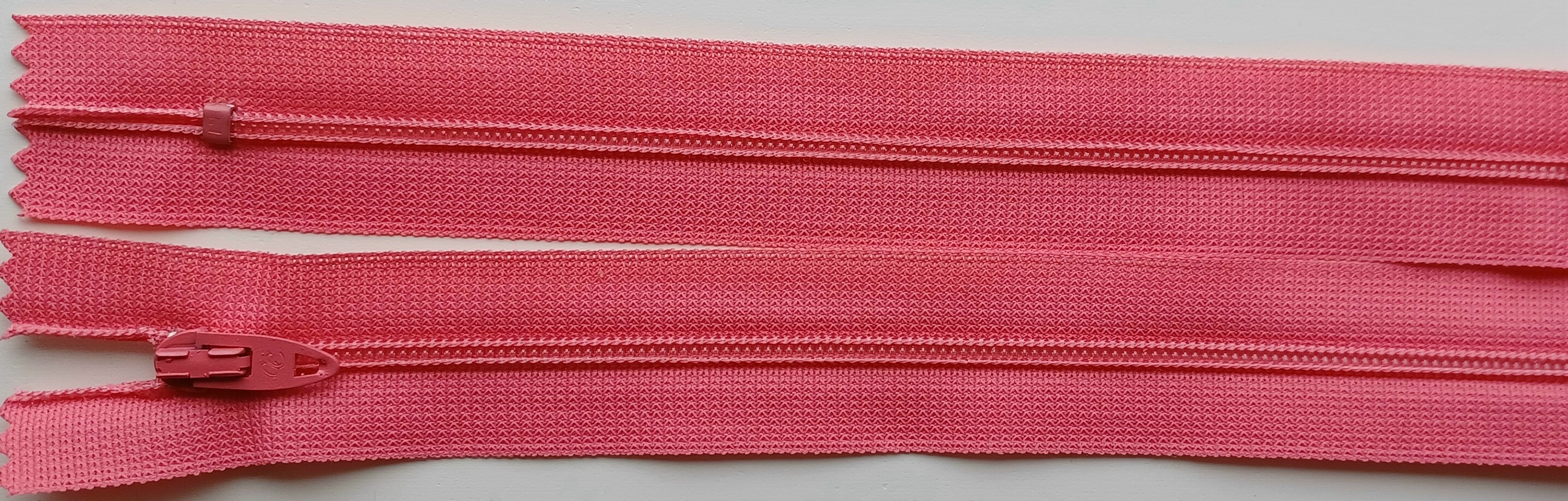 Coats & Clark 7" Zipper