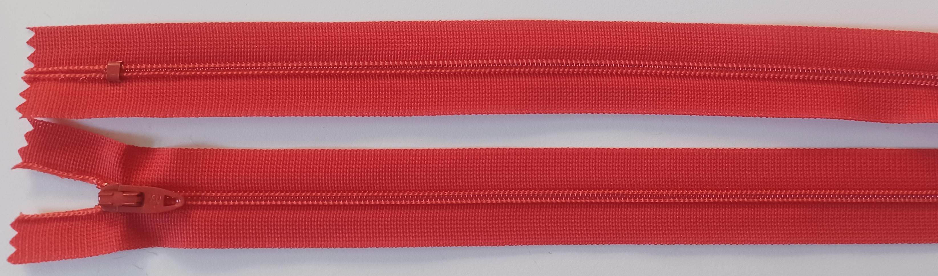Coats & Clark 8.5" Tomato Nylon Coil Zipper