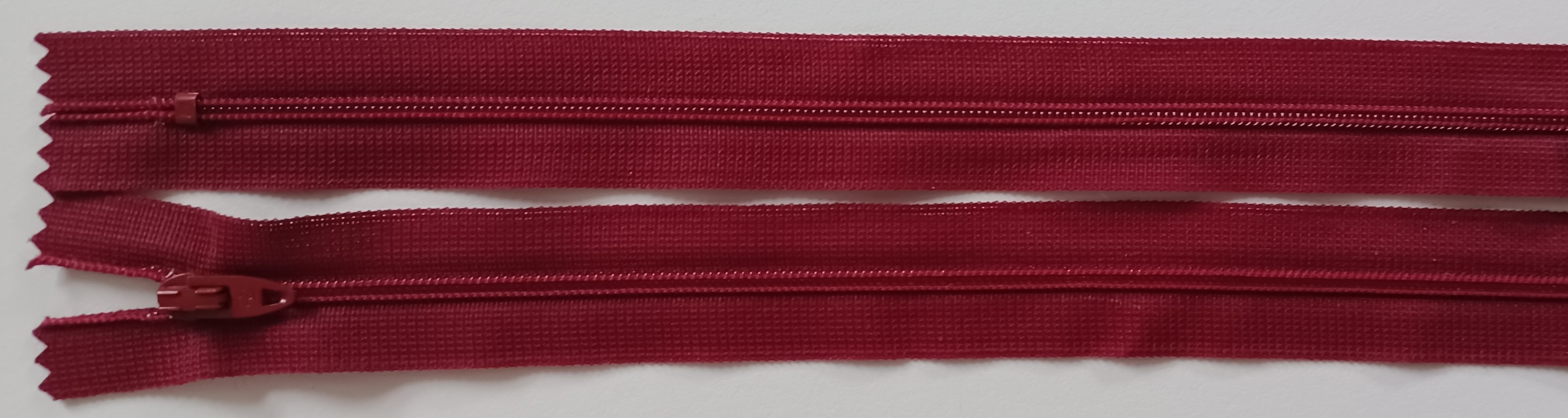Coats & Clark 8.5" Garnet Nylon Coil Zipper