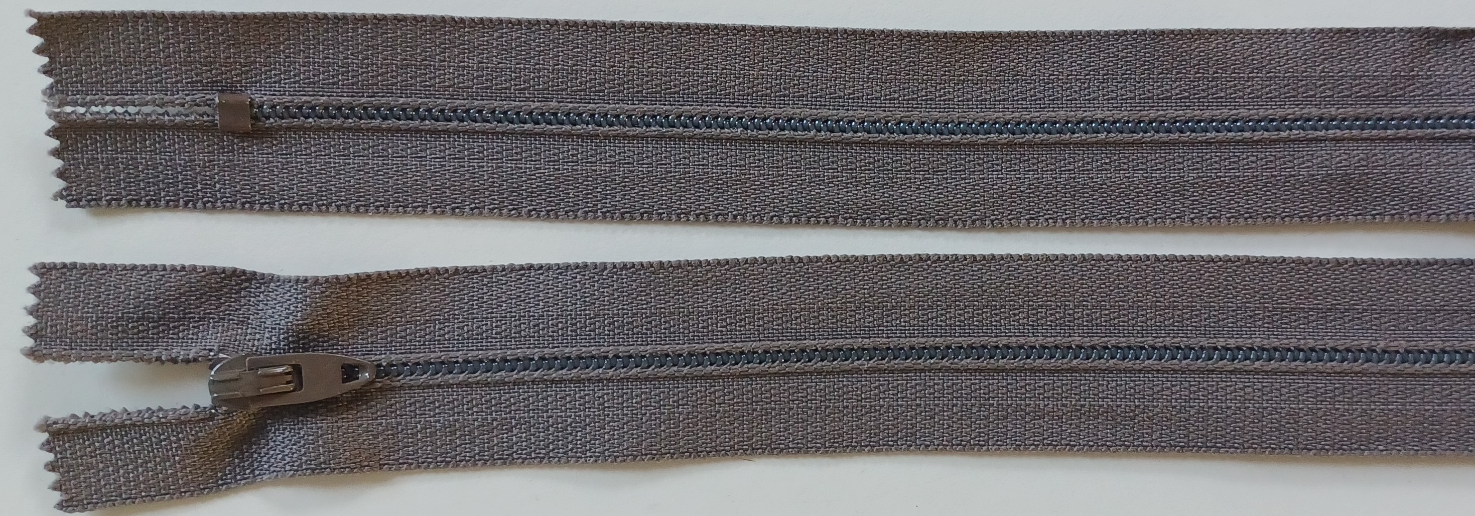 Talon 7" Nylon Coil Zipper