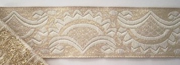 Ant. White/Gold Scroll 1 1/2" Jacquard